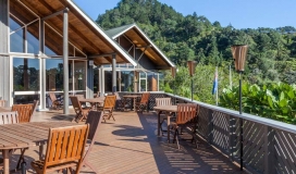 Grand Mercure Puka Park Resort Restaurant