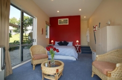 Waihi Beach Lodge, Zimmer